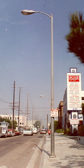 City photo of a CD 953 street light